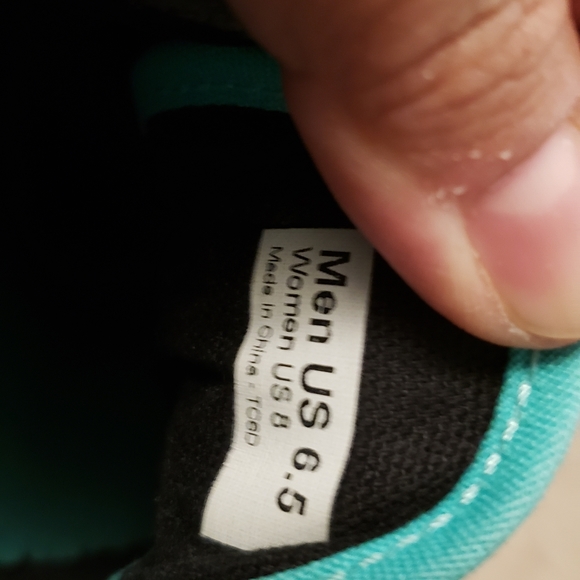 Grey and teal blue vans size 8 woman's, 6.5 men's - Picture 3 of 3